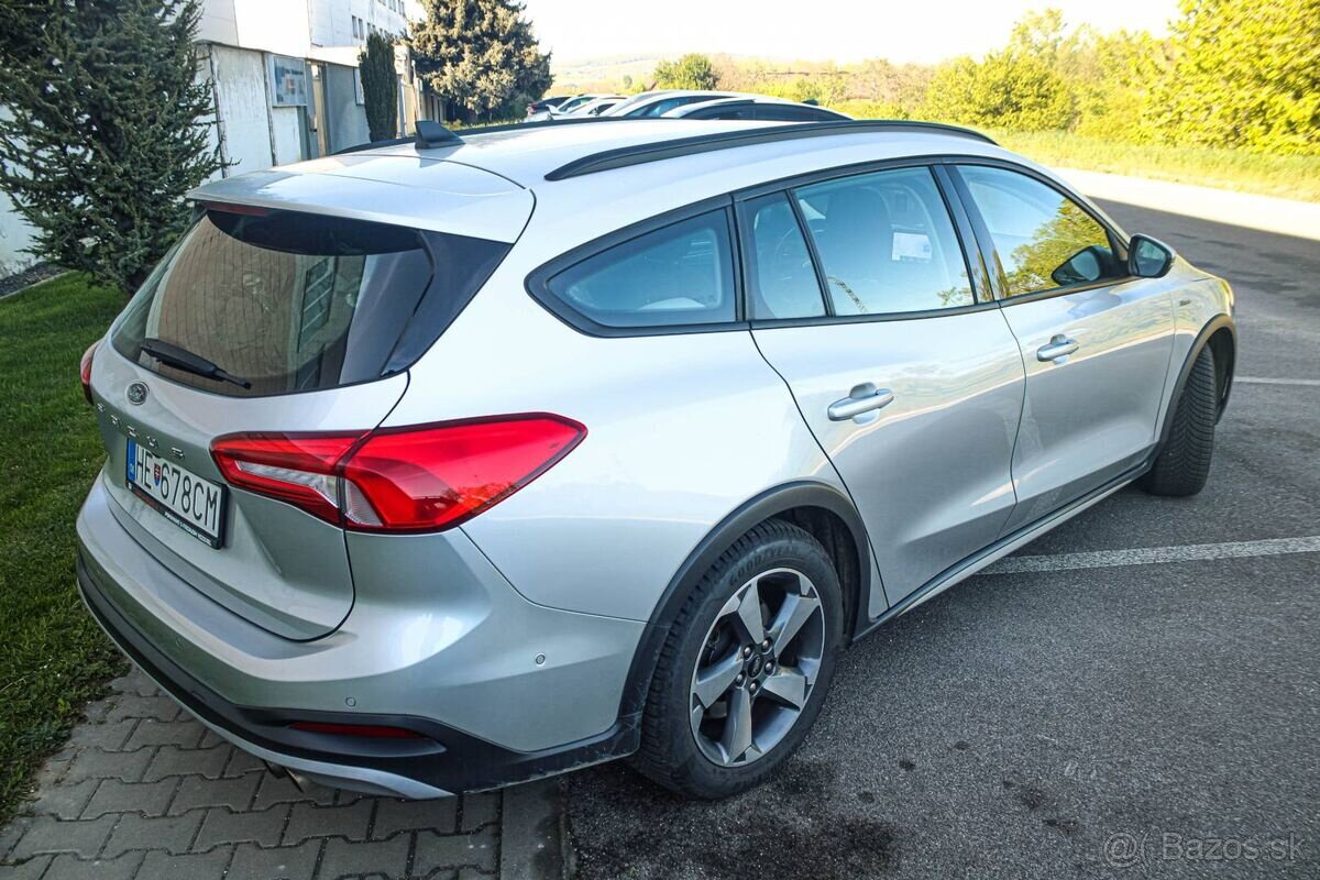 Ford Focus Kombi 2.0 TDCi EcoBlue Active A/T - 10