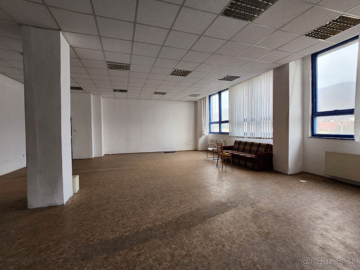 Zaujímavá investičná PRÍLEŽITOSŤ Predaj polyfunkčnej budovy - 10