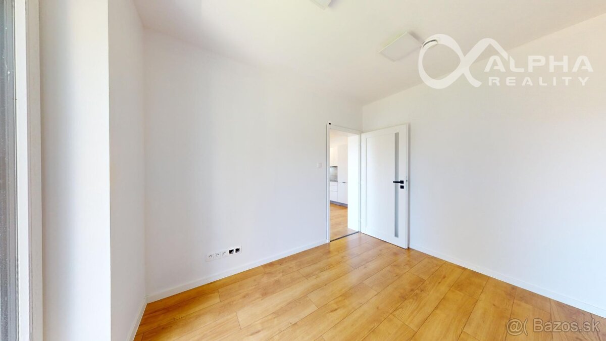 Prenájom 4i byt v rodinnom dome s parkovaním, Novoveská Huta - 10