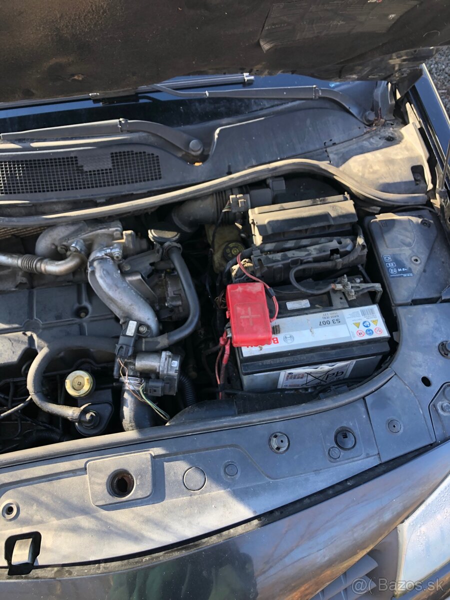 Rozpredám Renault Megane 2 - 10