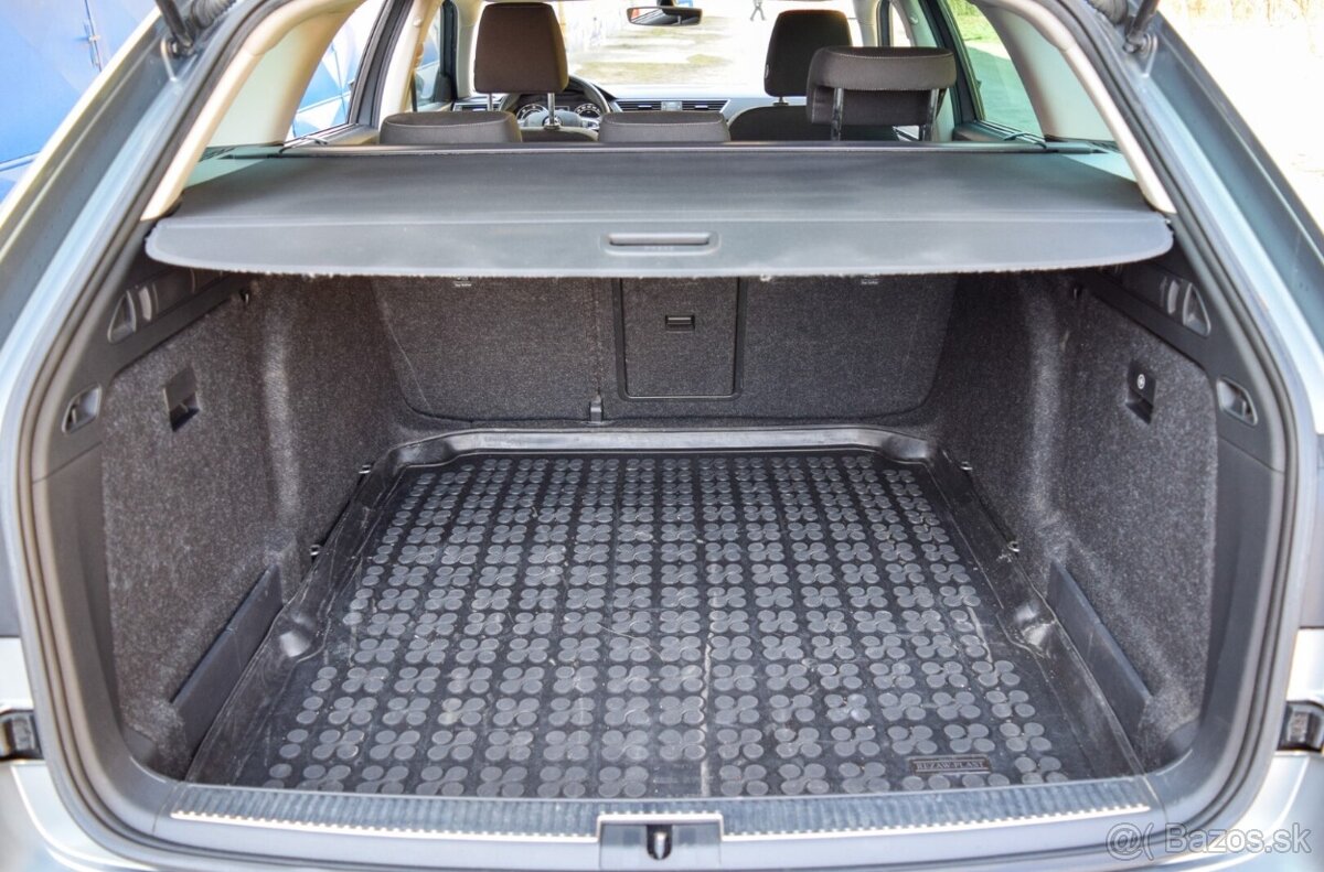 Škoda Superb Combi 1.6 TDI DSG - 10