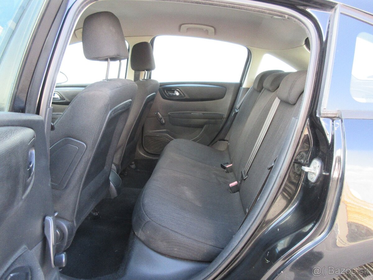 Citroën C4 1.6i 16V Plus - 10