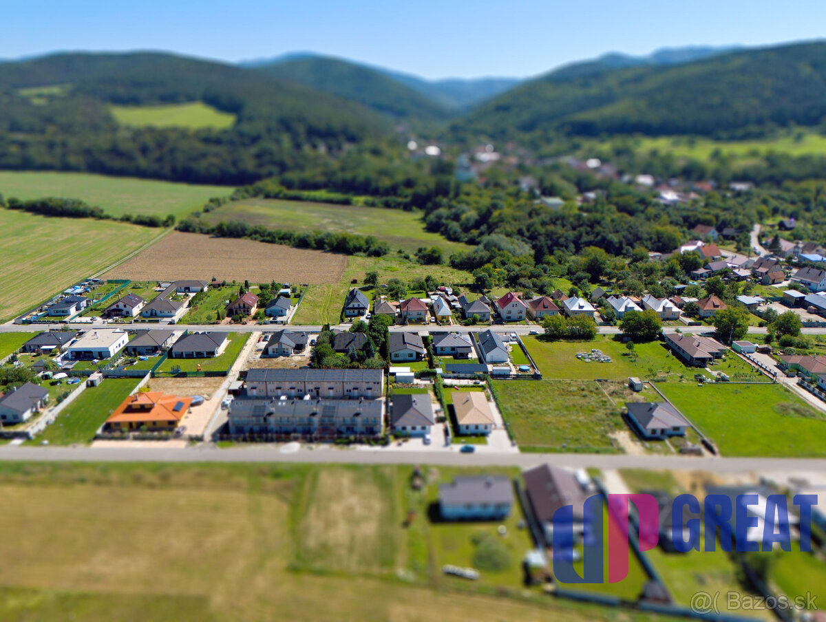 NA PREDAJ - Rodinný dom v obci Hrádok - 10