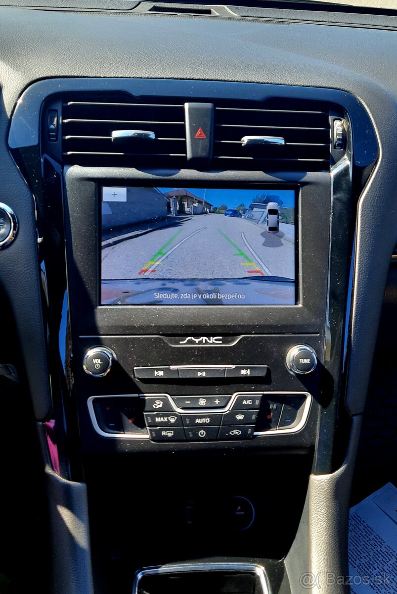 Predám Ford Mondeo Combi 2.0 TDCi EcoBlue ST-Line A/T - 10