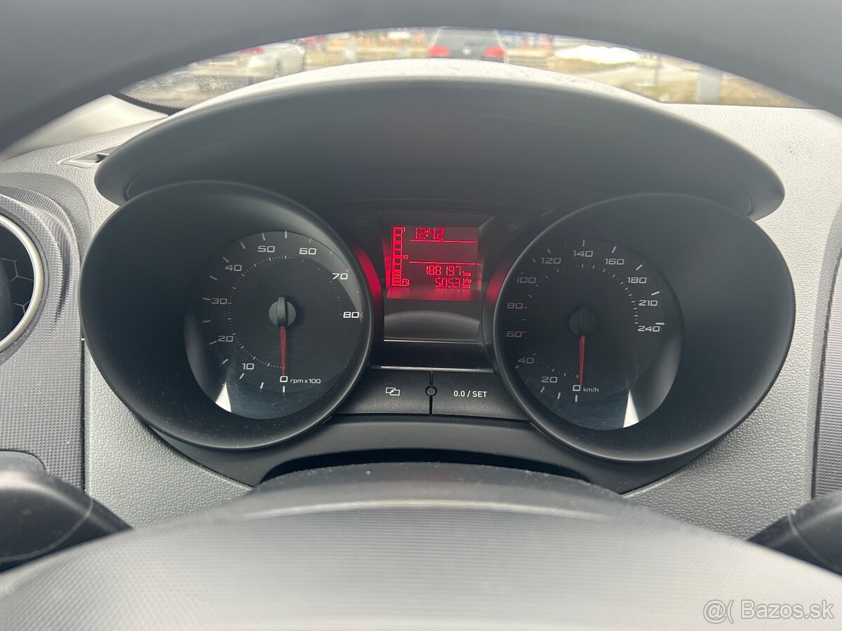 Seat Ibiza IV 1.4 r.v. 2009 - 10