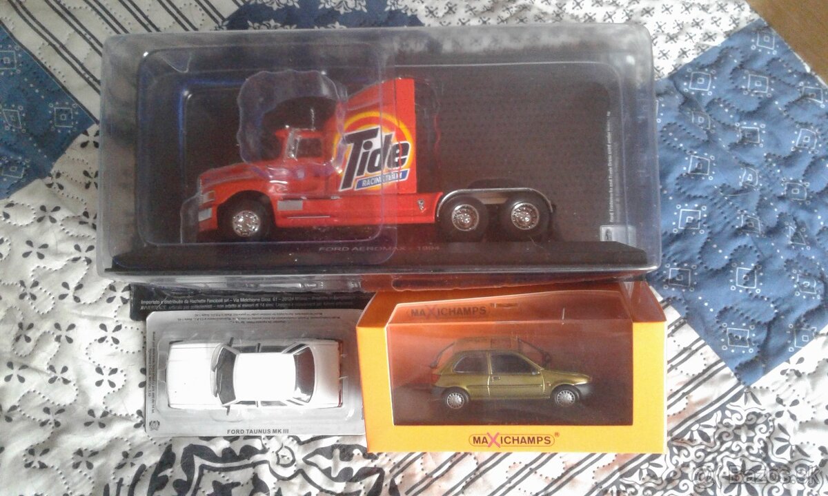 Zberateľské modely FORD a RENAULT - 10