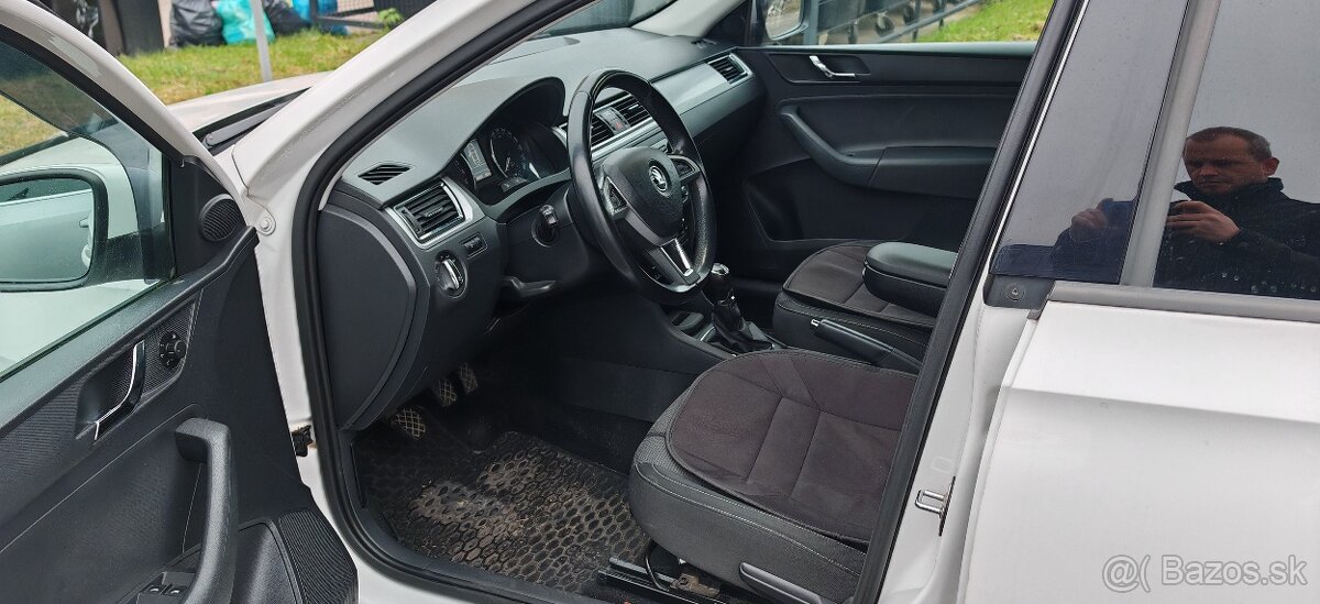 Predám Škoda Rapid,1,6 TDI, 77 kW, SK, 178500 km - 10