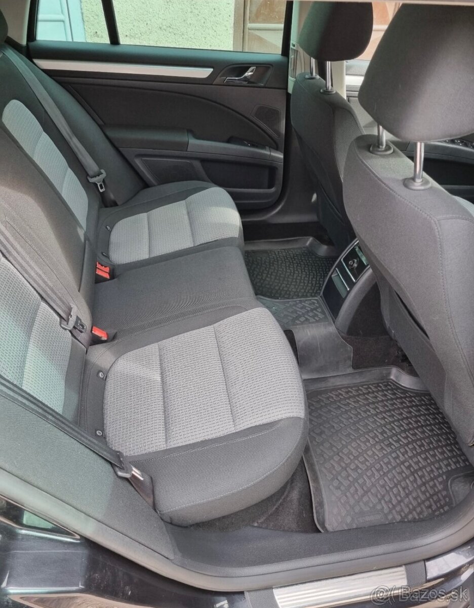 Škoda Superb 2.0 TDi - 10