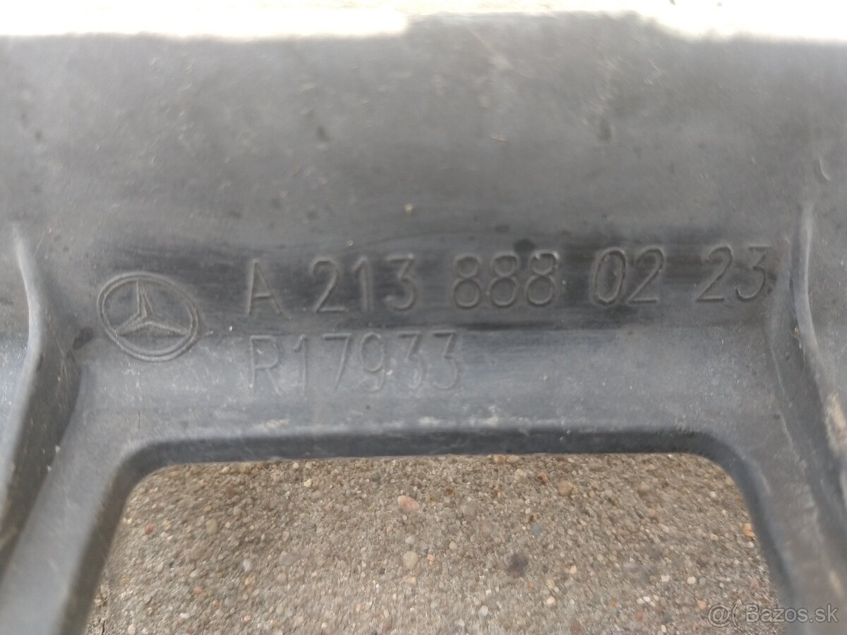 Mercedes benz W213 AMG - použity přední nárazník - 10