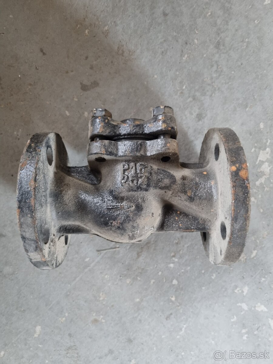 Prírubové liatinové šupatko ,ventil, armatura. - 10