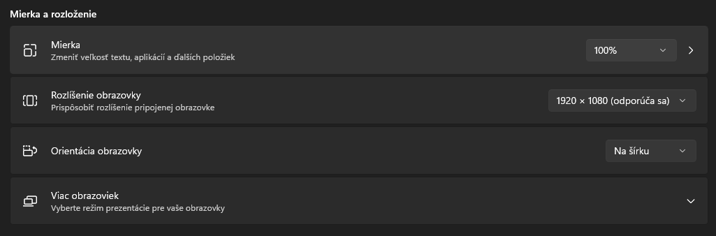 Notebook DELL Latitude 3580 - i5 / SSD / AMD grafika - 10