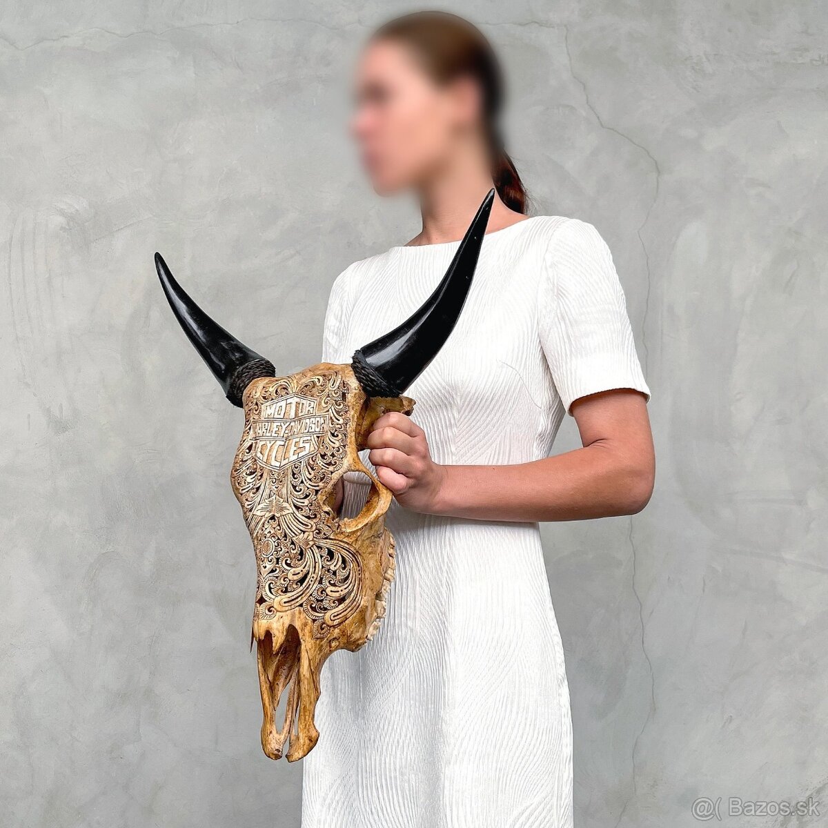 Ručne vyrezávaná lebka býka Harley Davidson, 54cm - 10