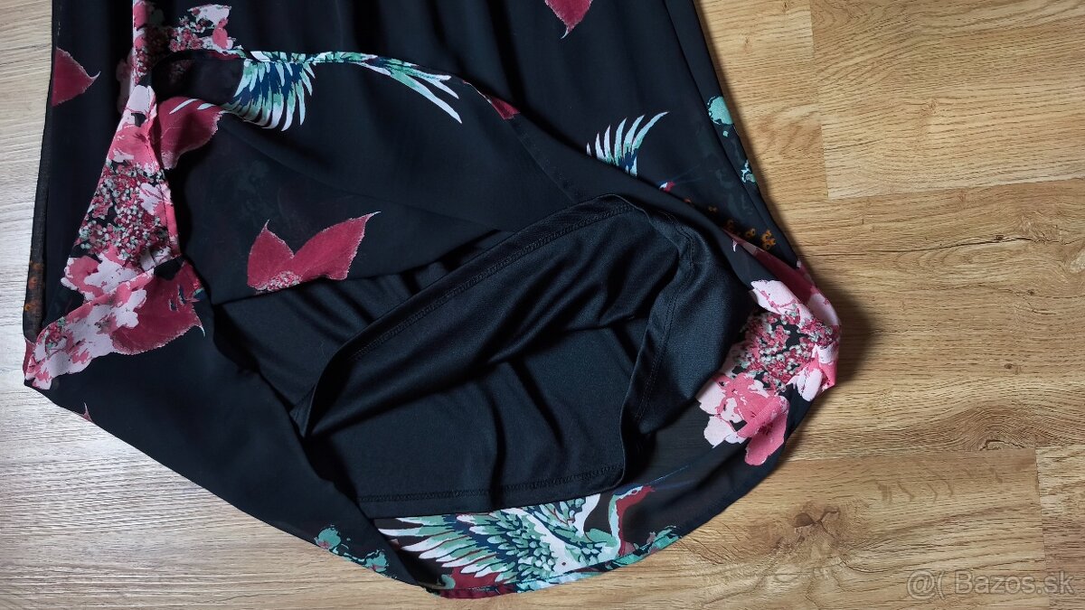 Čierne vzorovaná šaty - 10