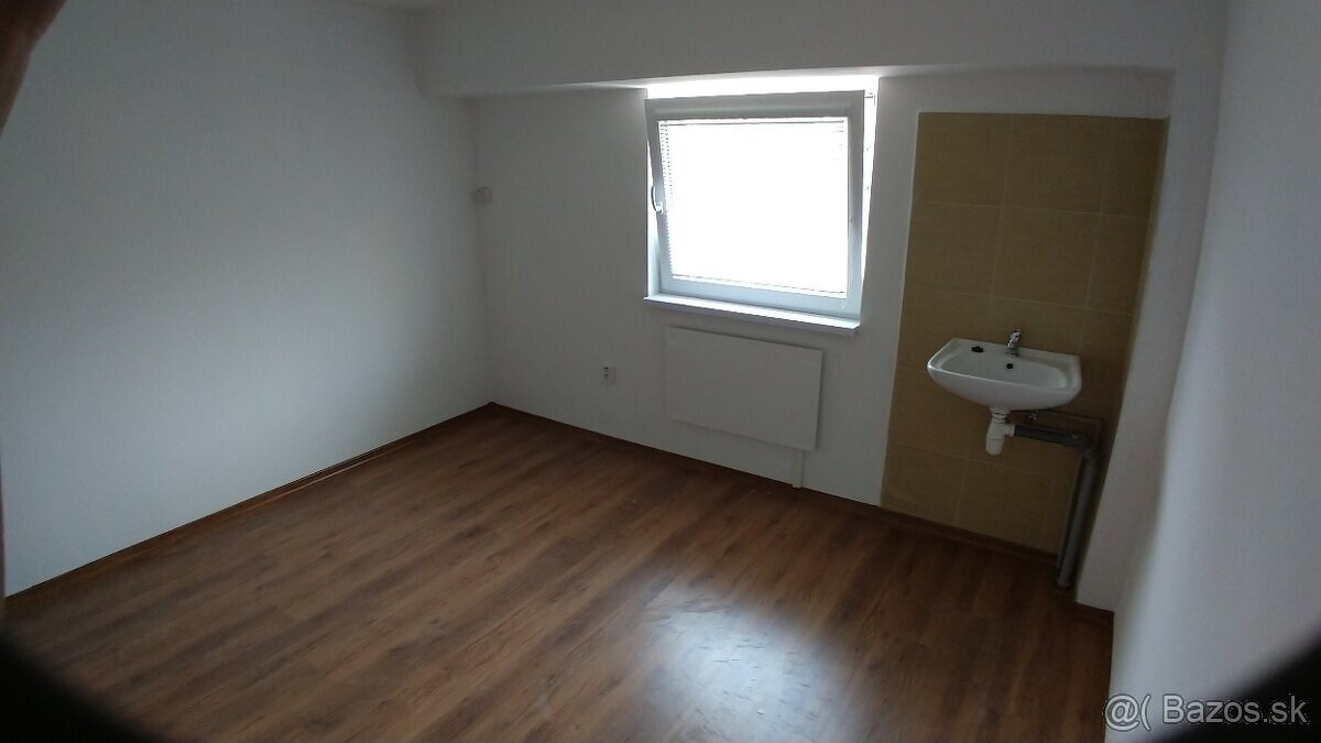 Prenájom kancelárií na Okružnej - 10