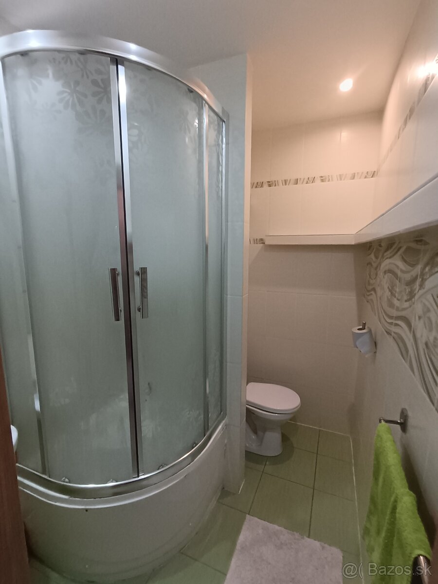 Prenájom 1 izbový byt , M.R.Štefánika , Levice - 10