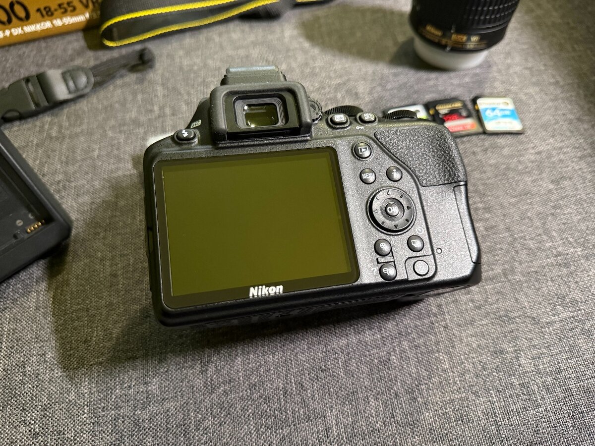 Nikon D3500 set – telo + 18–55mm, 2× batéria, 3x SD karta - 10