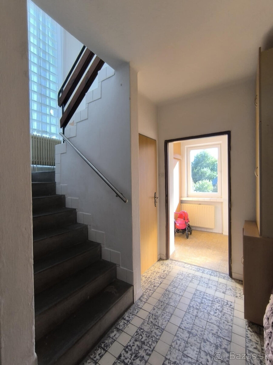 ‼️ REZERVOVANÉ‼️ ‼️RODINNÝ DOM S KRÁSNYM POZEMKOM NA PREDAJ - 10