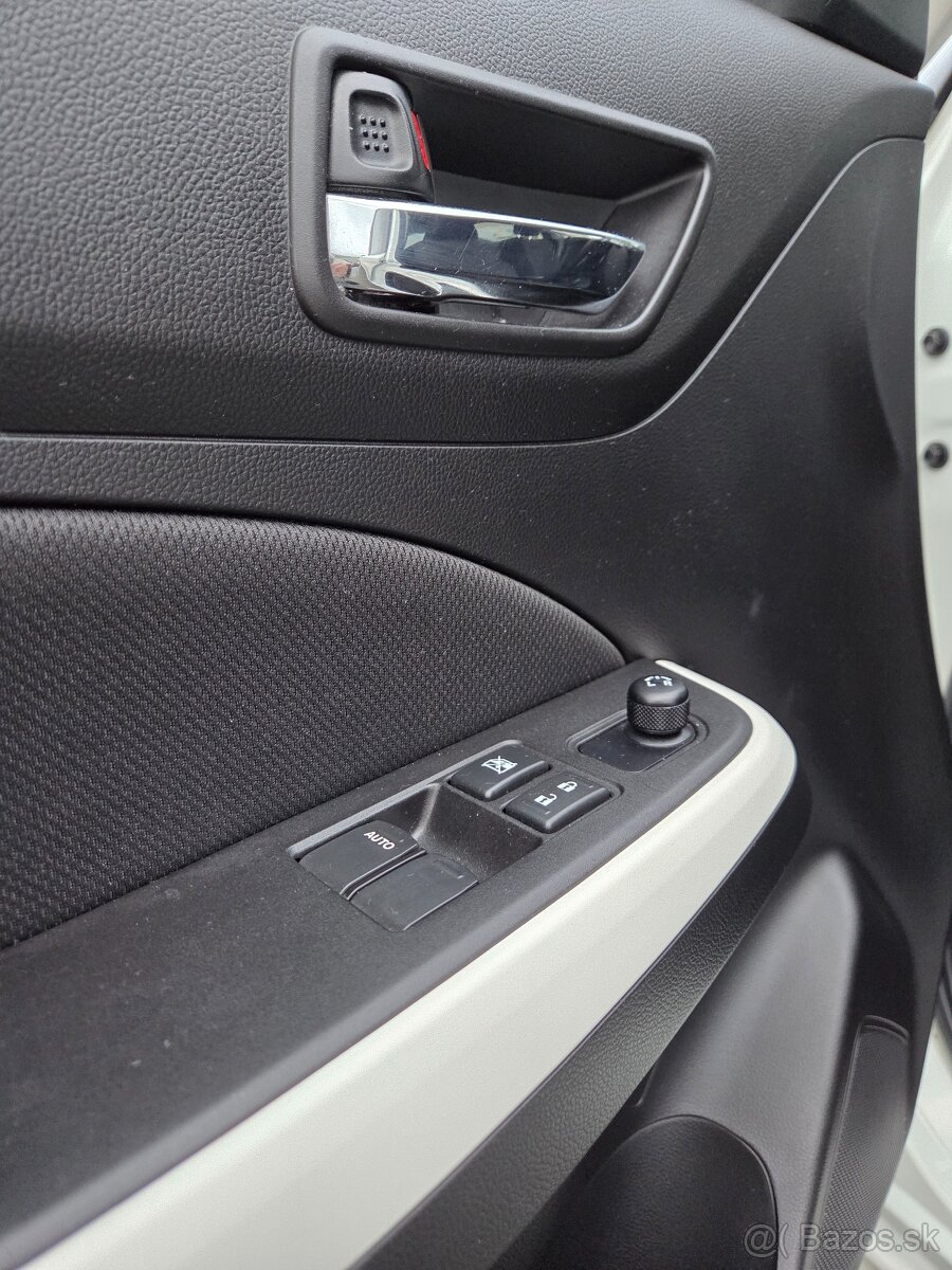 Suzuki Swift 1.2 SR - 10