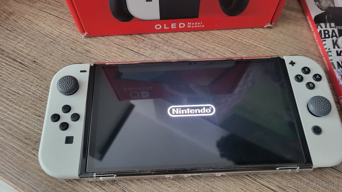 Nintendo Switch Oled - 10