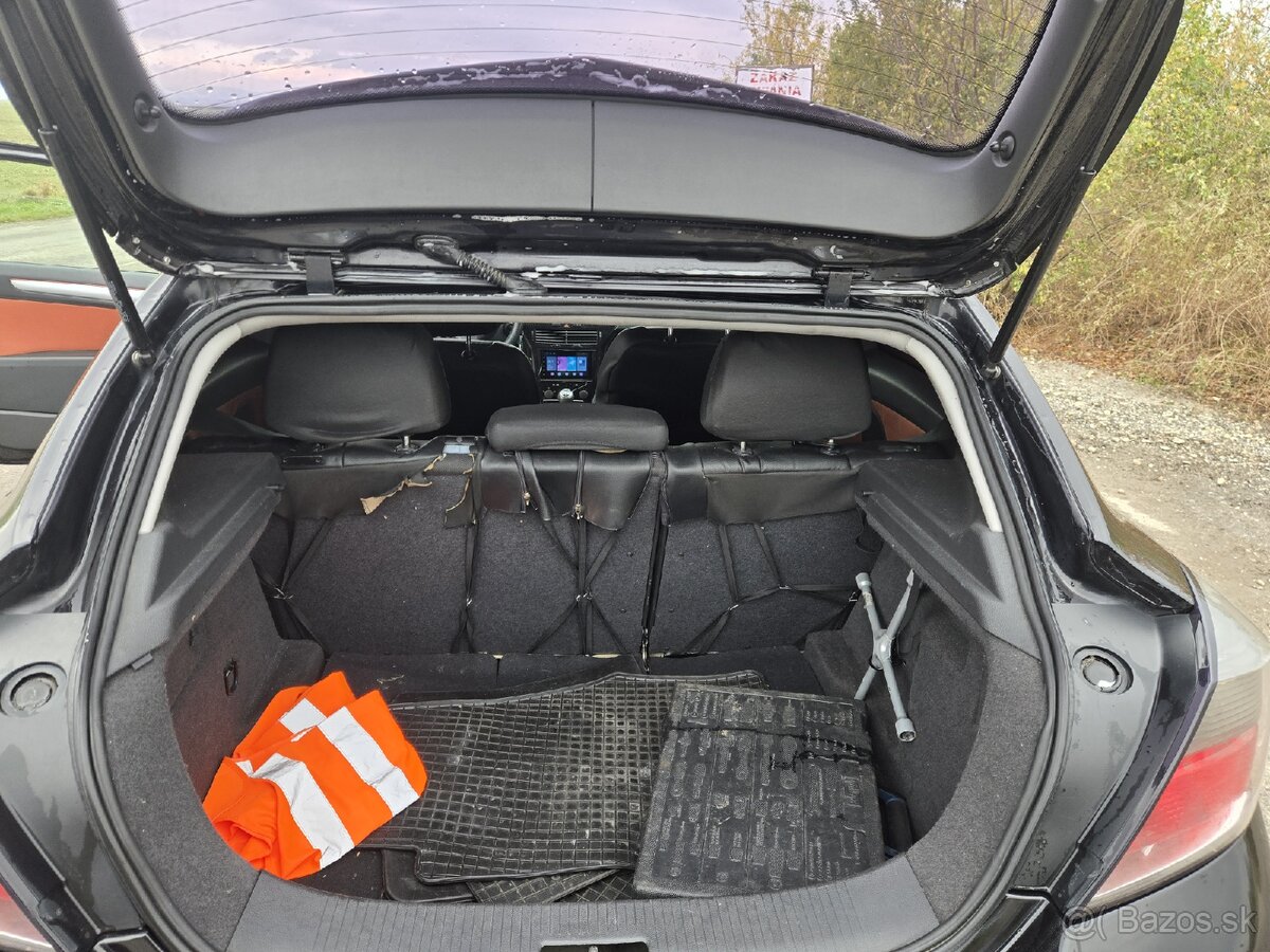 Opel astra GTC VAN 1.6 benzin - 10