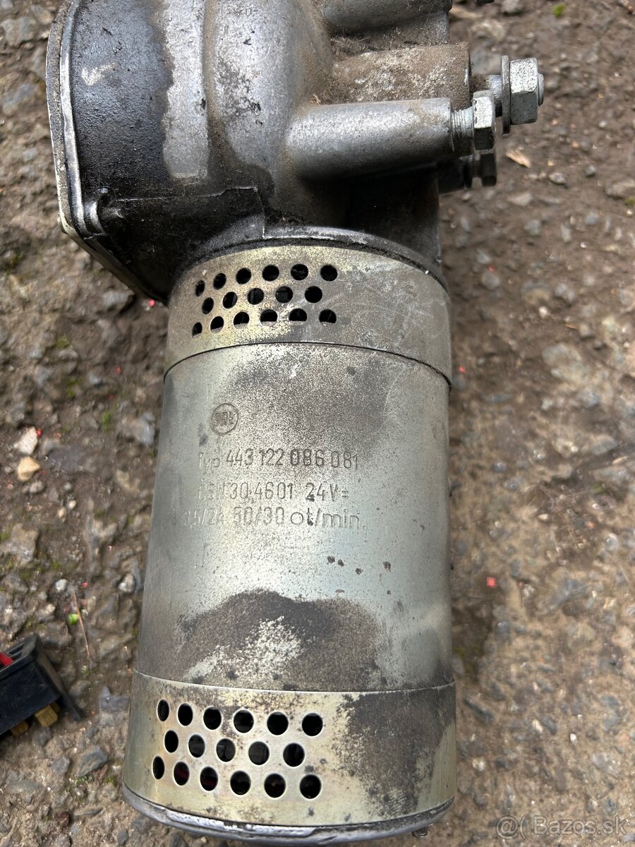 Motorčeky kúrenia, stieračov, na maják - 10