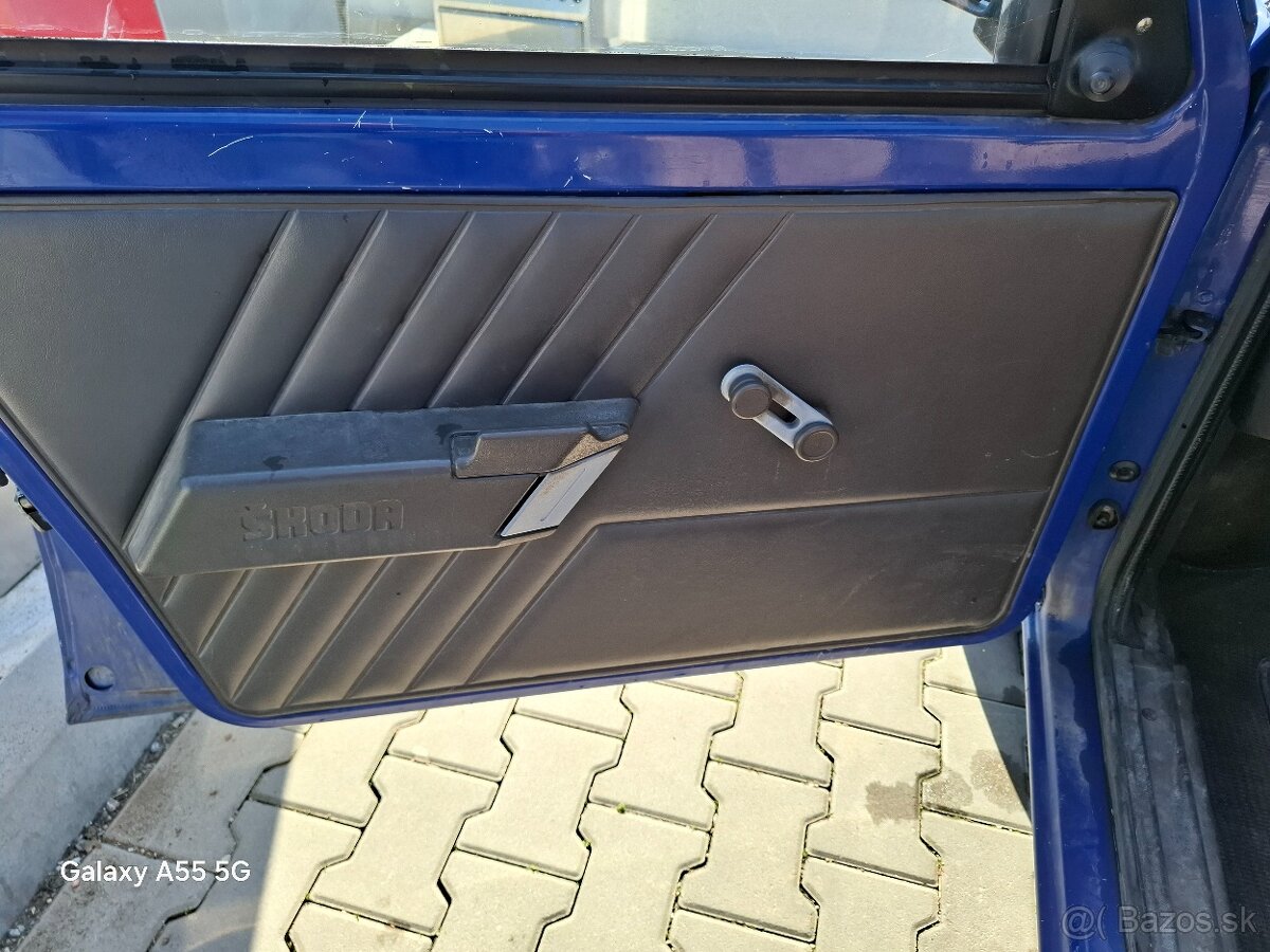 Škoda favorit 1,3 - 10