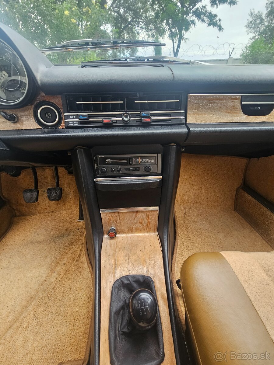 Mercedes-Benz w115 - 10