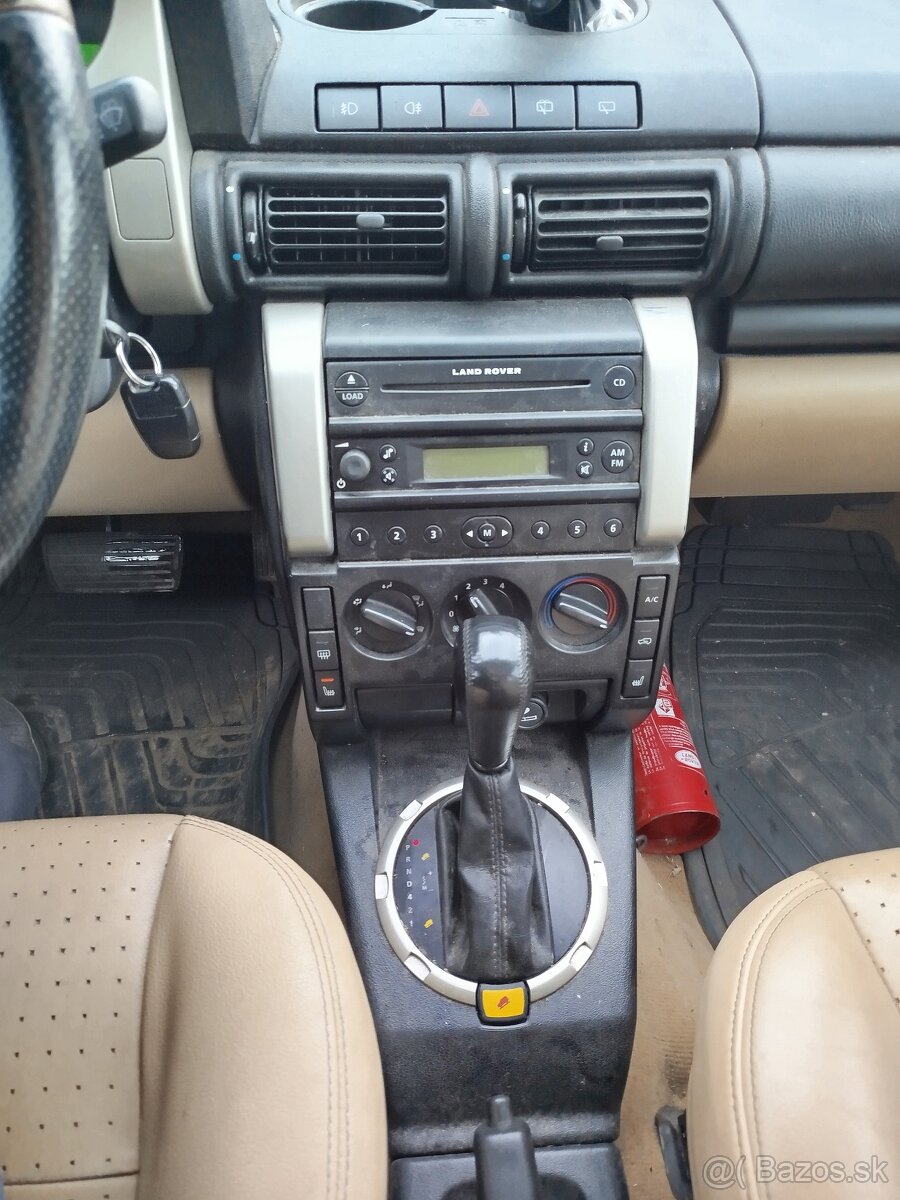 LAND ROVER FREELANDER - 10