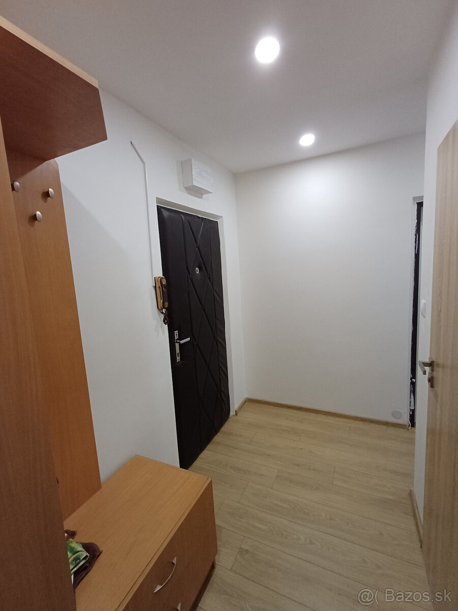 1-izbový byt Vlčince - 10