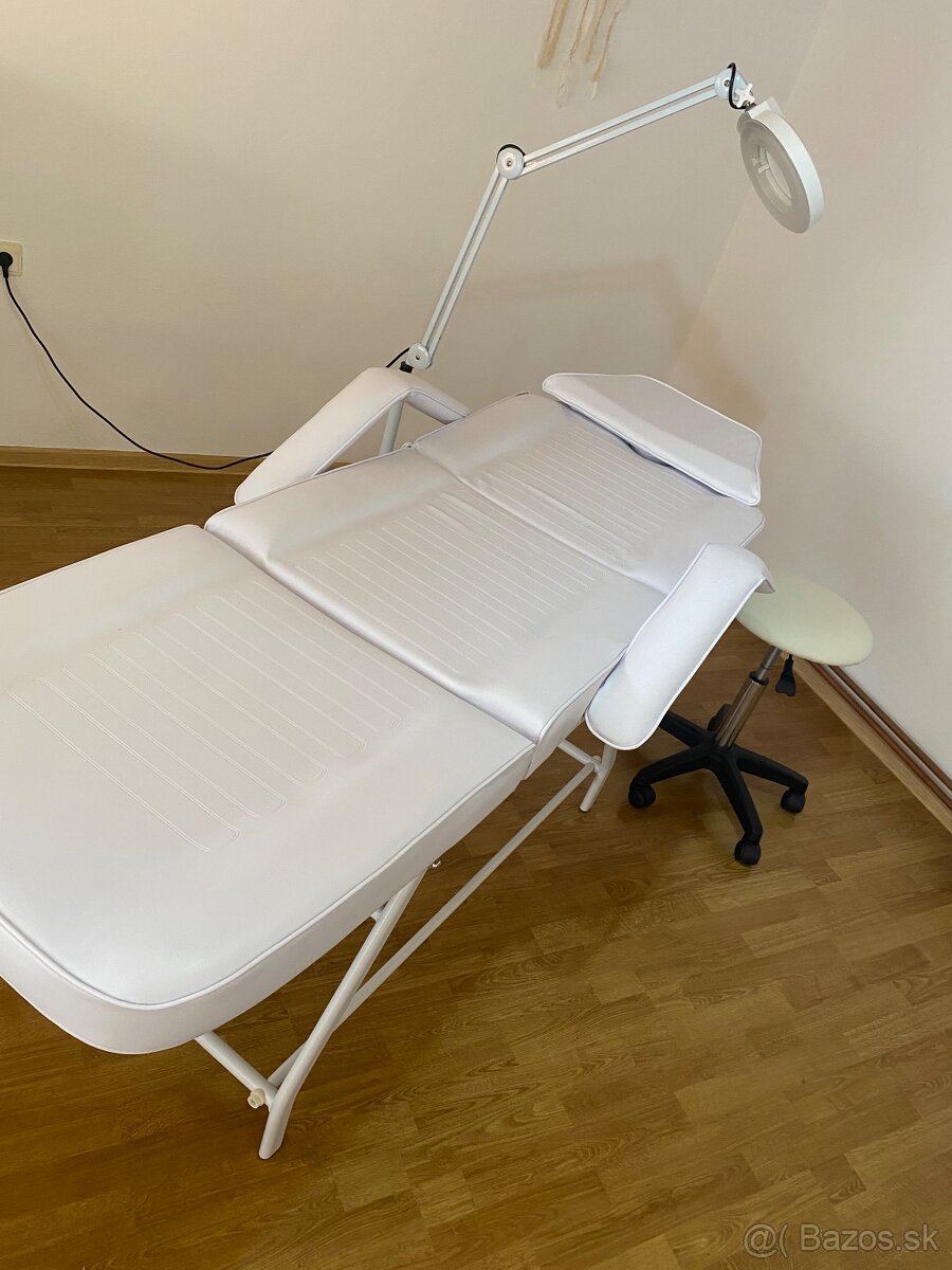 Kozmetická sada – lehátko, lampa s lupou a stolička - 10