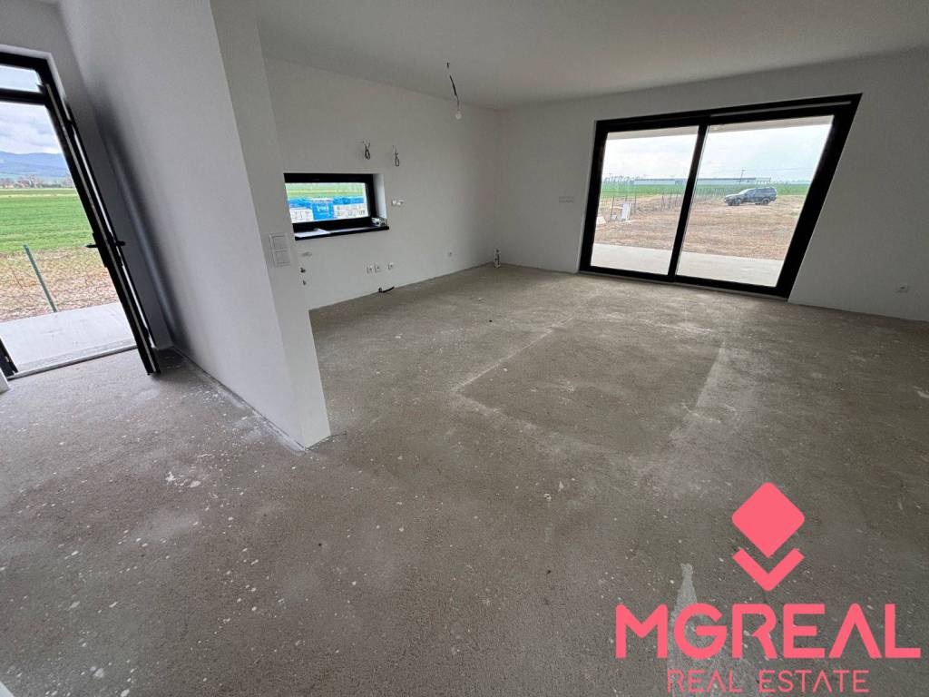 Novostavba rodinný dom Práznovce/ murovaný - 10