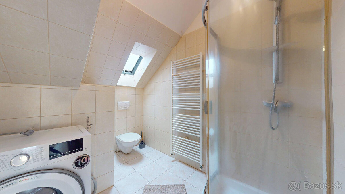 4-izbový byt s komfortom domu - províziu platí prenajímateľ - 10