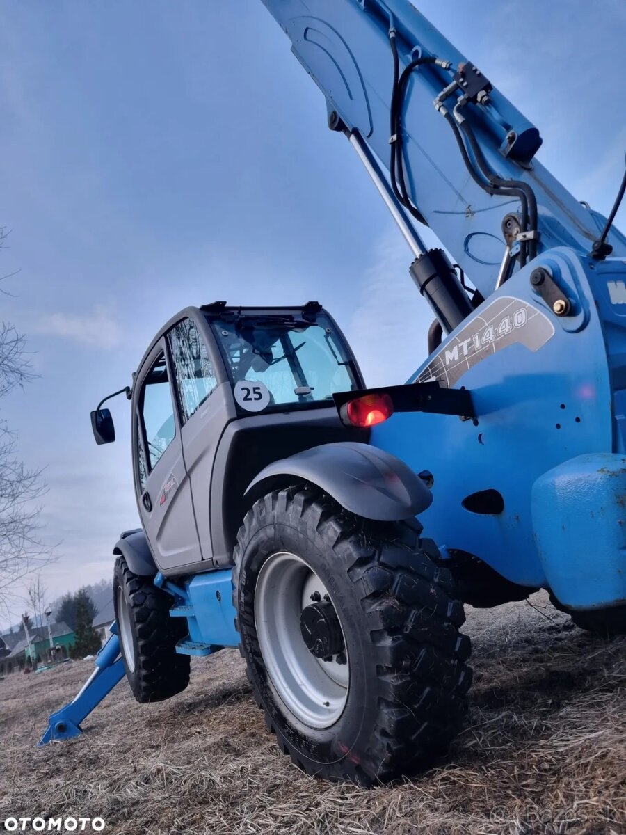 Teleskopický manipulátor Manitou MT1440, rok výroby 2016, z - 10