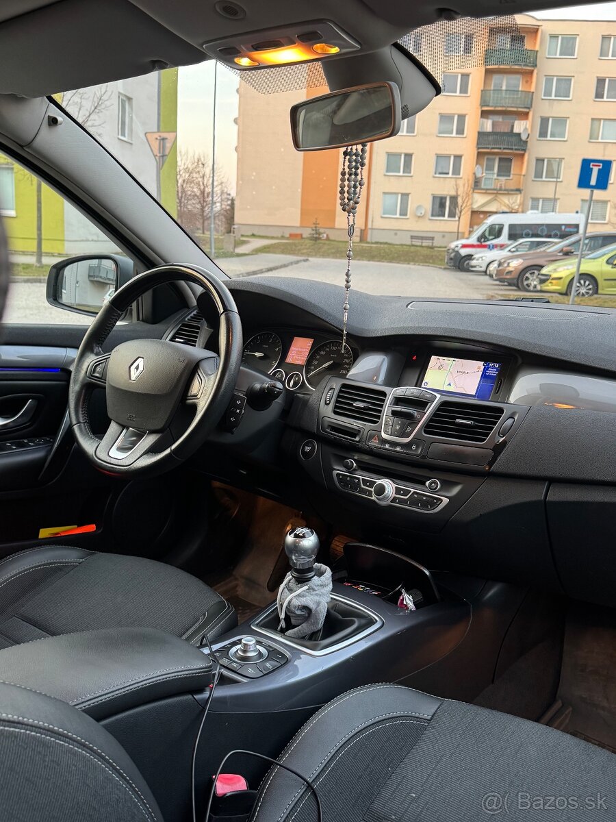 Renault Laguna 2.0DCi 110kw 4Control - 10