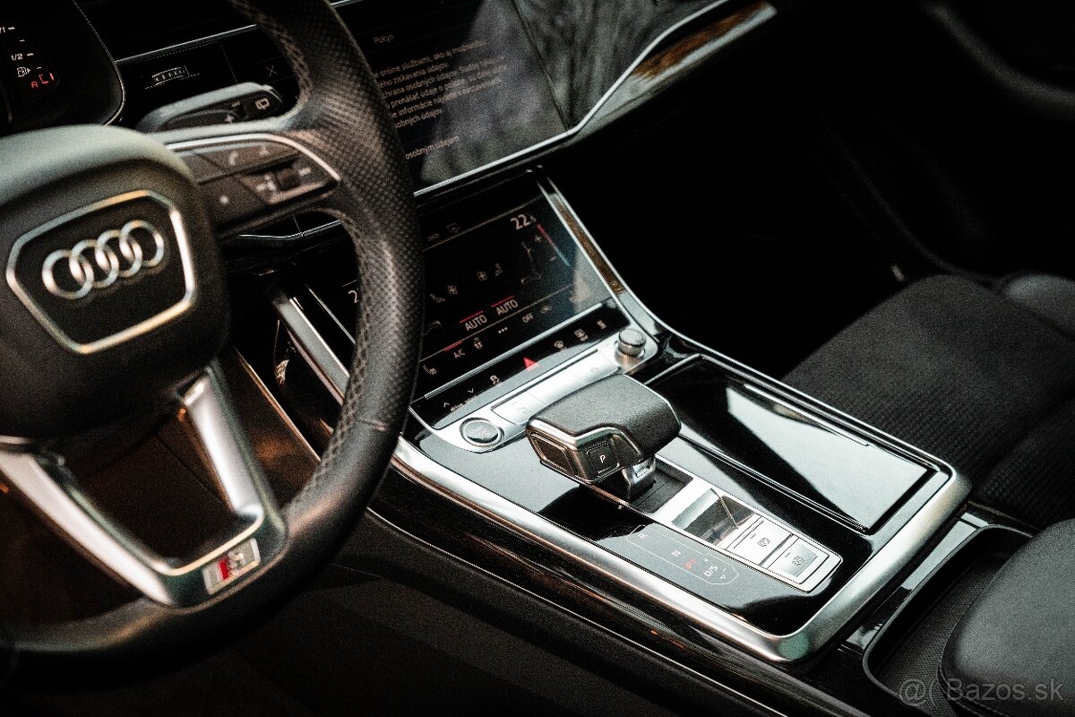 AUDI Q8 50 3.0TDI QUATTRO S-LINE B&O - 10