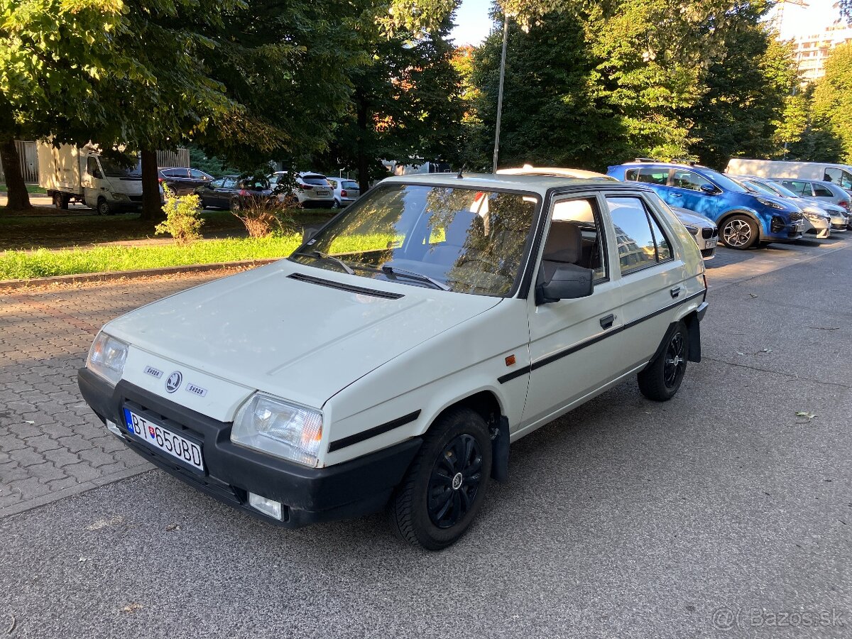Škoda Favorit 135 LS r.v.1992 - 10