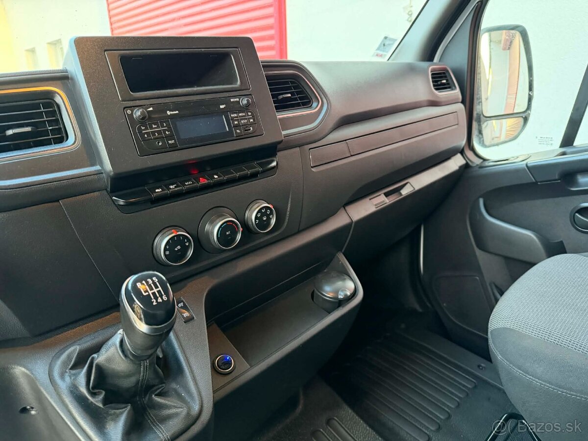 Renault Master 2,3 145 dCi plošina Versalift 12,5m - 10