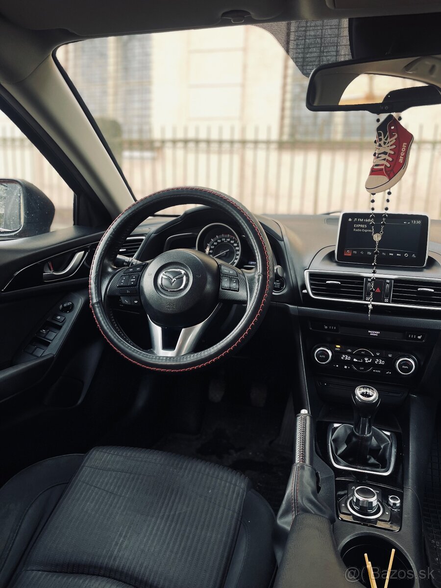 MAZDA 3 2.2 SKYACTIV - D150 - 10