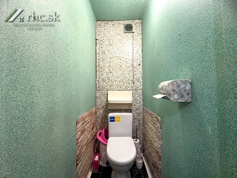 VIDEO 3 IZB BYTU - HRNČ., STROPKOV - 10