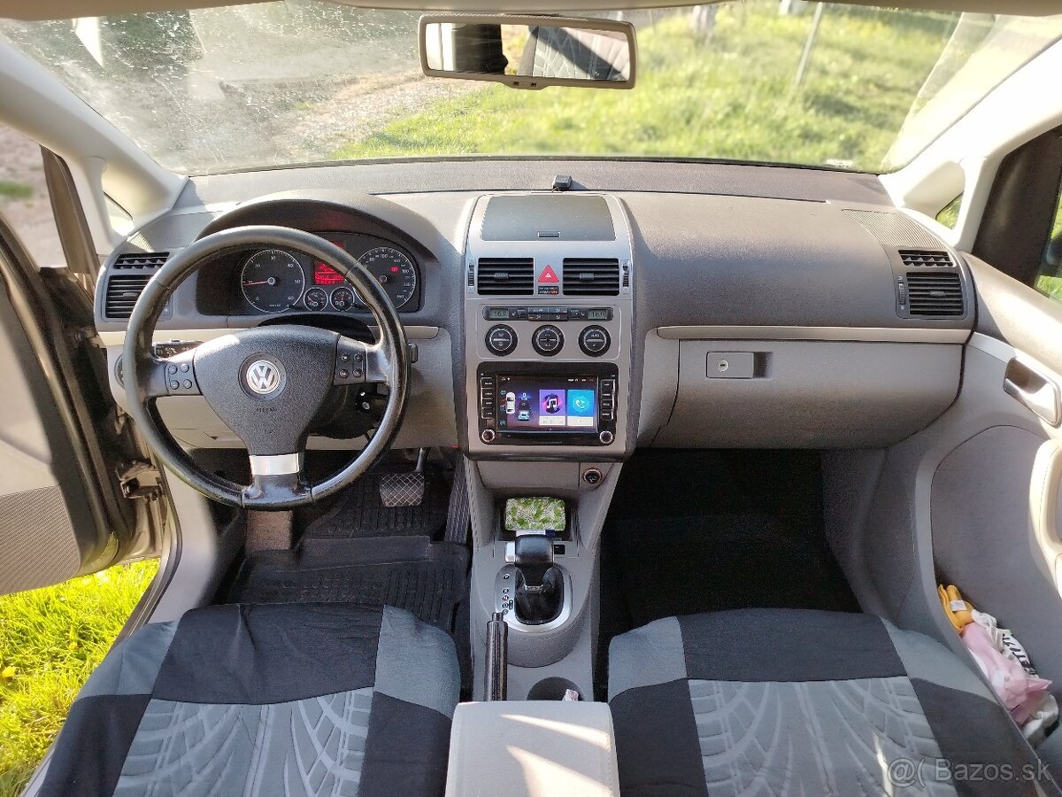 VW touran 2.0 TDI, DSG - 10