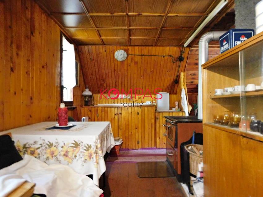 NOVÁ SUPER CENA PONÚKAME NA PREDAJ ZRUBOVÚ CHATU NA SLIAČI - 10