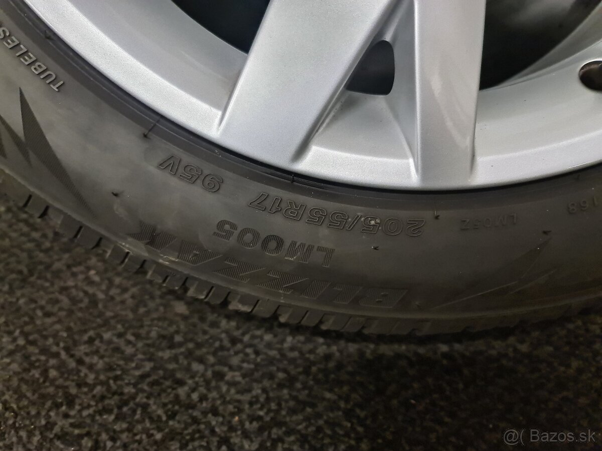 ŠKODA ORIGINAL SADA 5X112 R17 + 205/55 R17 - 10