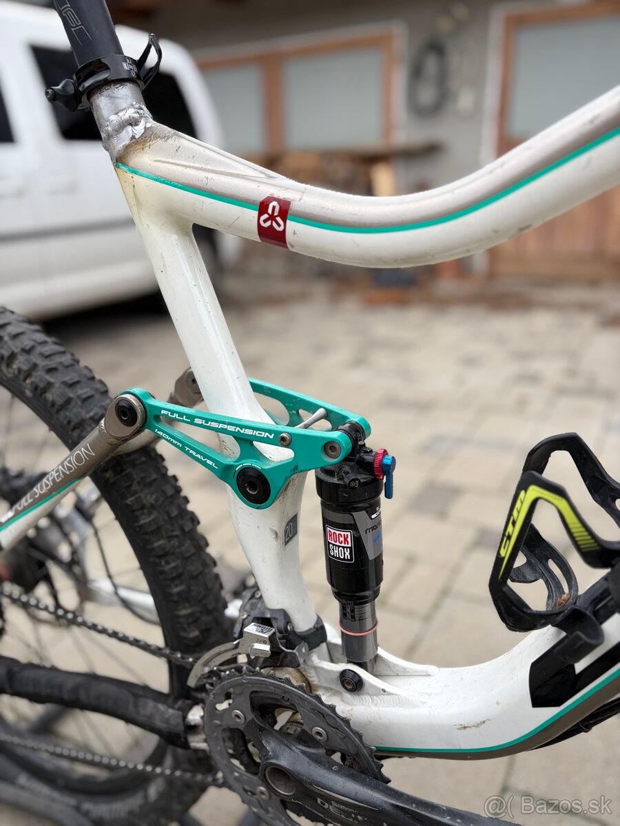 Celo odpružený bicykel - 10