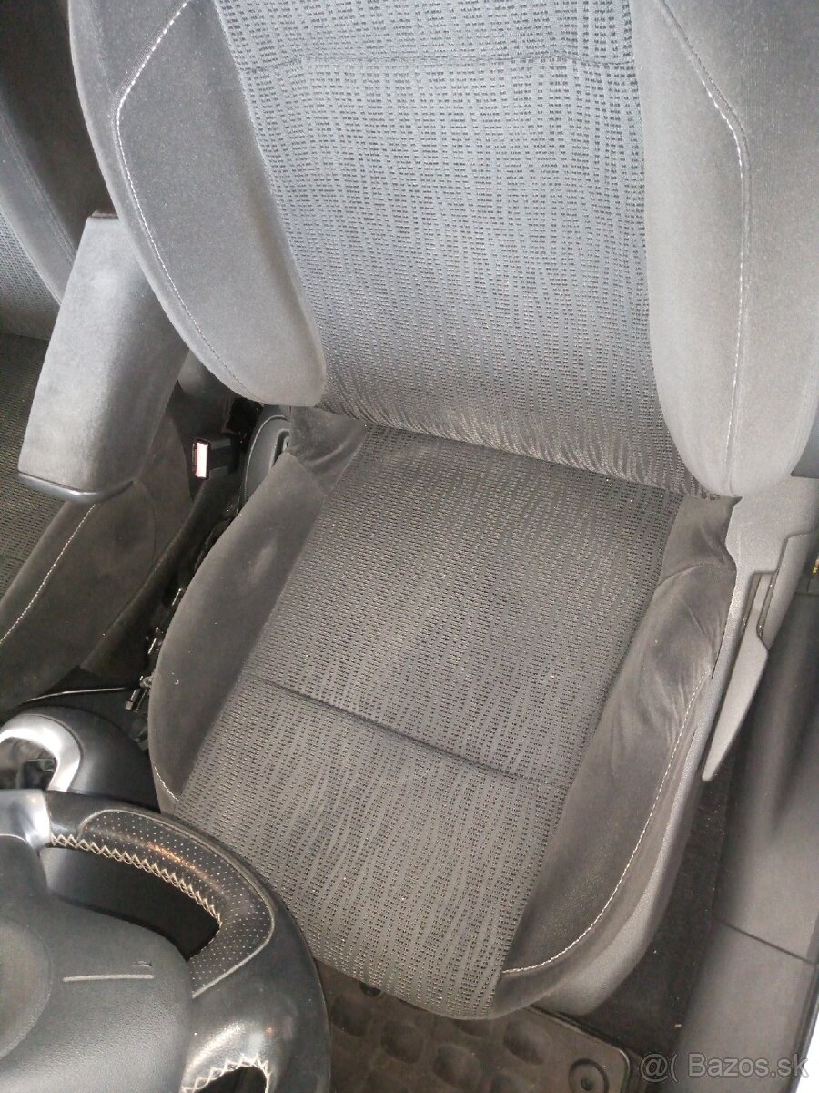 Citroen C3 Picasso Exclusive 1.4 16v + LPG - 10