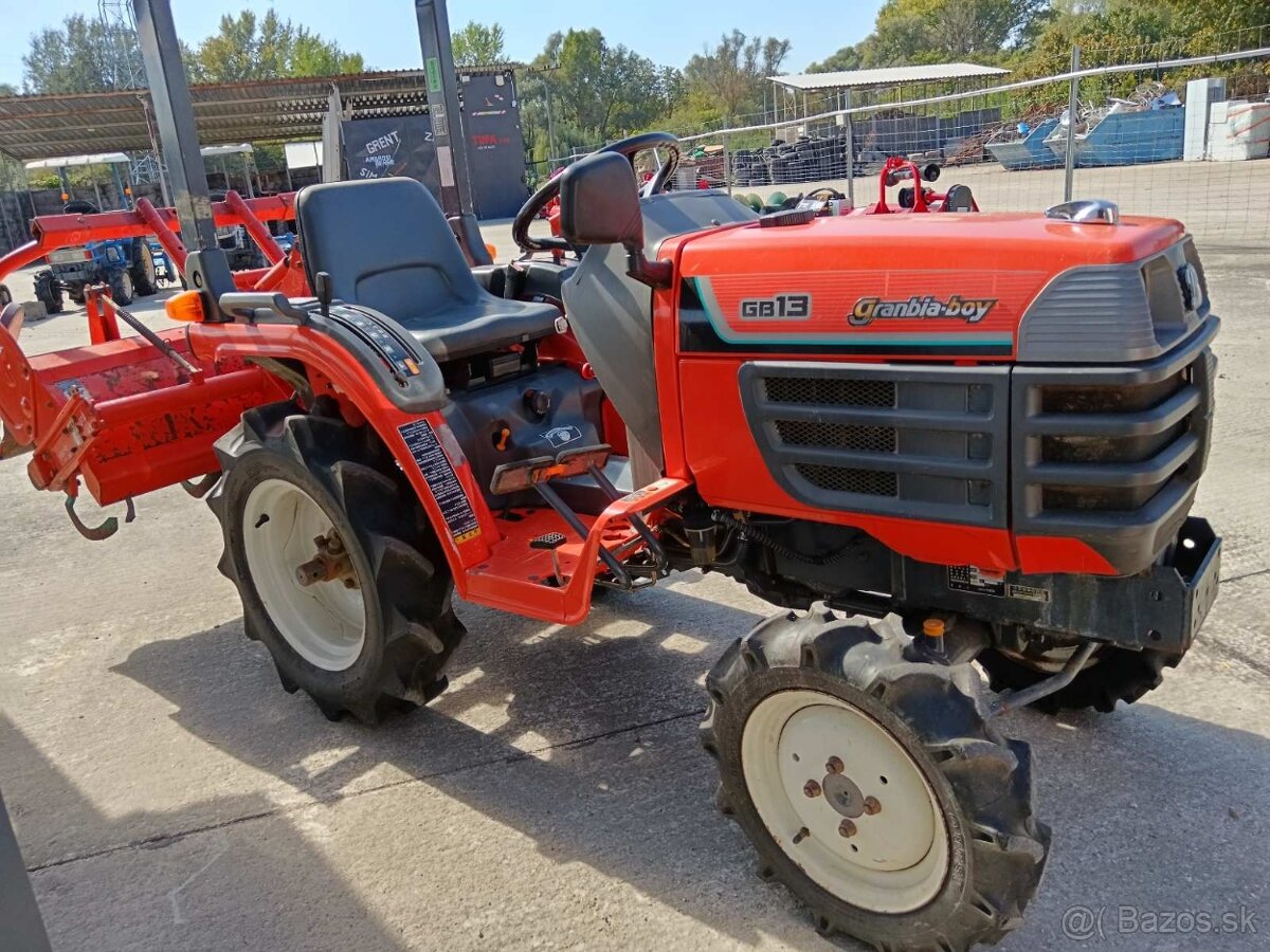 malotraktor KUBOTA GB13 - 10