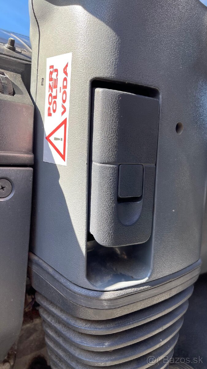 Mercedes Atego vyklápač 4x4, nová STK - 10