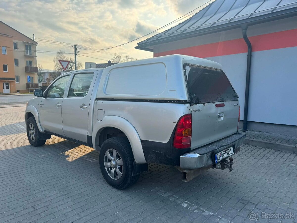 Predám Toyota Hilux 2.5, D-4D - 10