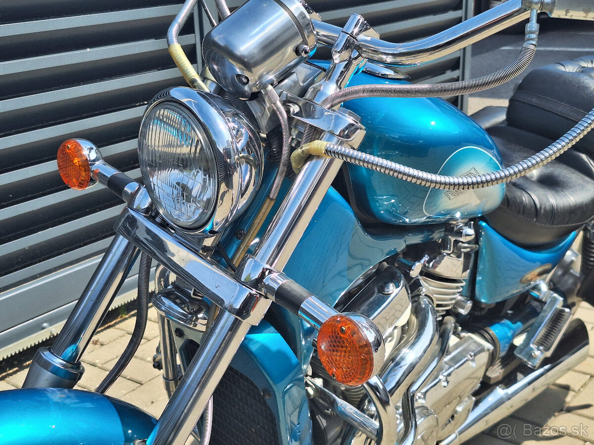 Suzuki VS 800 GL Intruder - 10