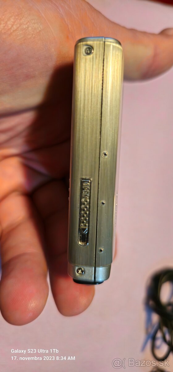 Predám minidisc walkman SONY MZ-NH1 - 10
