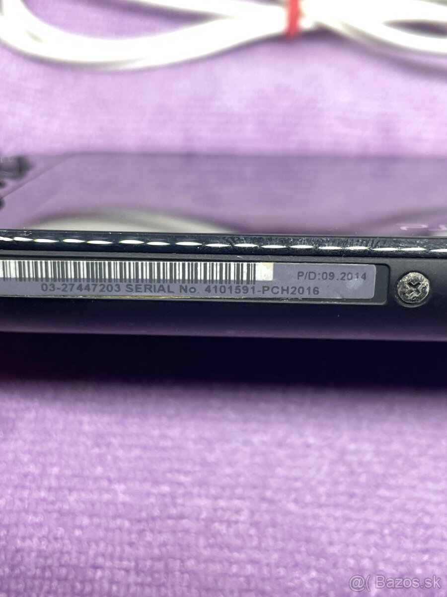 PS VITA PCH-2016 displej LCD - 10